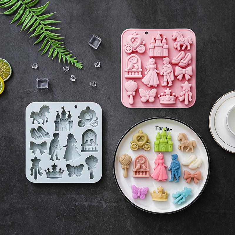 12 Cavity 3D Bow Castle Horse  - Silicone Cake Mold review and price